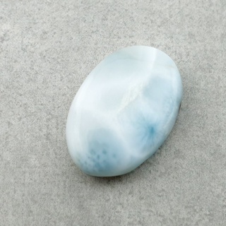 Larmimar kaboszon 19x13 mm nr 636