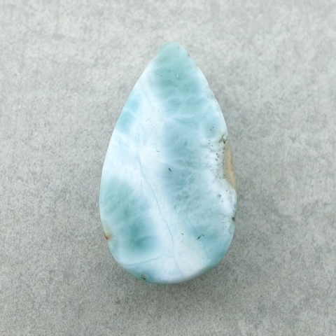 Larmimar kaboszon 21x12 mm nr 604