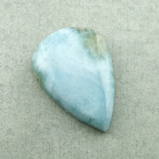 Larmimar kaboszon 21x15 mm nr 688