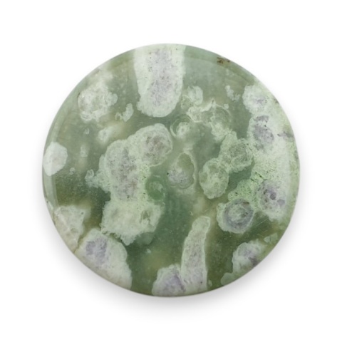 Peace jade cabochon fi 21x mm no 30