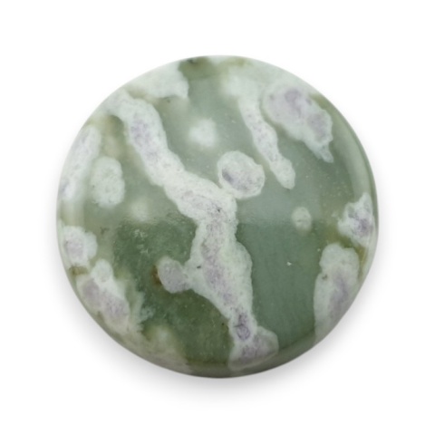 Peace jade cabochon fi 22x mm no 16