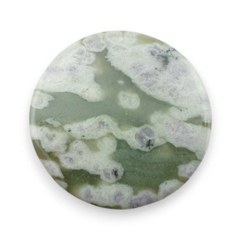 Peace jade cabochon fi 22x mm no 16