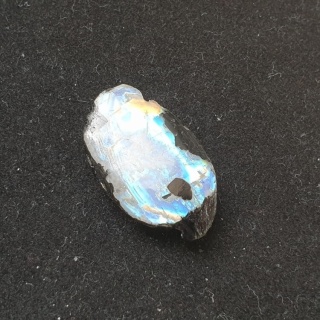Kamień księżycowy kawałek polerowany 24x14 mm nr 345