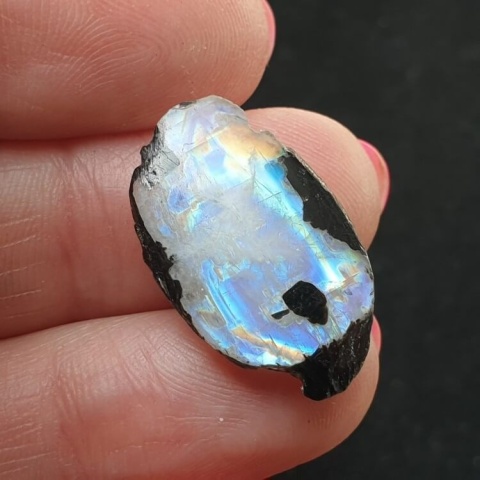 Moonstone polished chunk 24x20 mm no 341