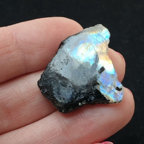Moonstone polished chunk 31x25 mm no 307