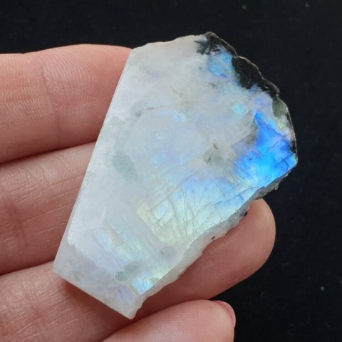 Moonstone polished chunk 47x30 mm no 330