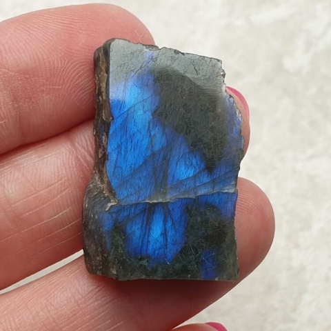 Labradorite polished slab 31x21 mm no 262