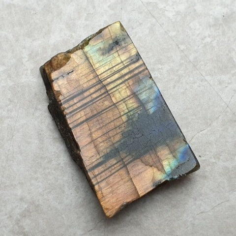 Labradoryt plaster polerowany 39x24 mm nr 273