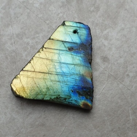 Labradorite polished slab with hole 34x30 mm no 154