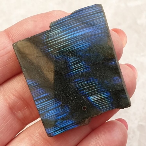 Labradorite polished slab with hole 37x34 mm no 136