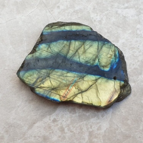 Labradorite polished slab with hole 43x35 mm no 81