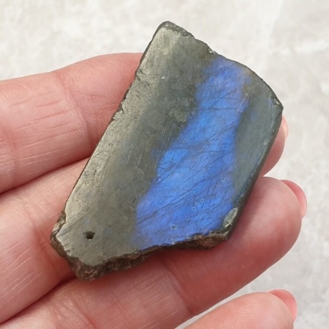 Labradorite polished slab with hole 46x25 mm no 98