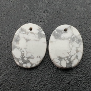 Howlit para kaboszonów z dziurką 17x13 mm nr R339