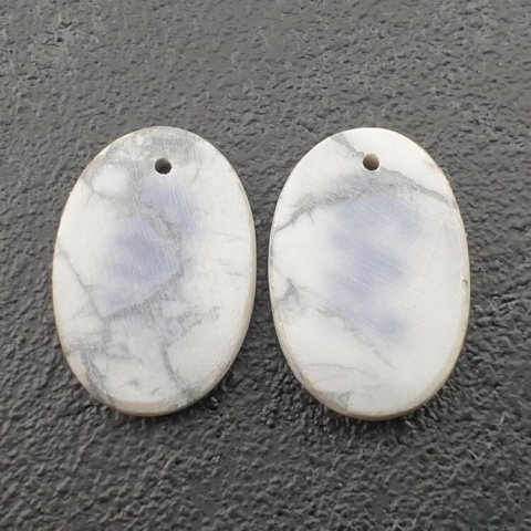 Howlite pair of cabochons with hole 18x13 mm no R333