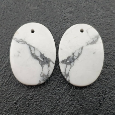 Howlit para kaboszonów z dziurką 19x14 mm nr R342