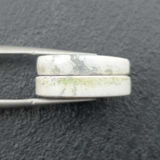Howlit para kaboszonów z dziurką 19x15 mm nr R353
