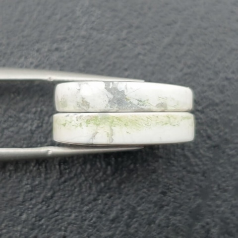 Howlit para kaboszonów z dziurką 19x15 mm nr R353