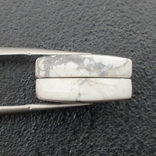 Howlit para kaboszonów z dziurką 20x14 mm nr R337
