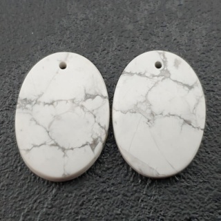 Howlit para kaboszonów z dziurką 20x14 mm nr R338