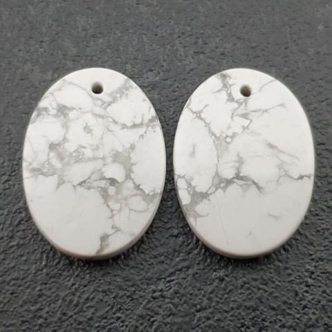 Howlit para kaboszonów z dziurką 20x15 mm nr R347