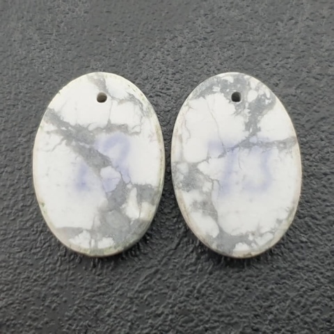 Howlit para kaboszonów z dziurką 21x15 mm nr R329