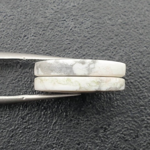 Howlite pair of cabochons with hole 21x15 mm no R332