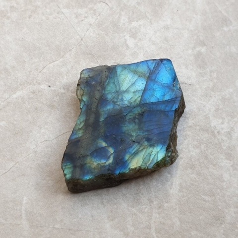 Labradorite polished slab 36x25 mm no 379