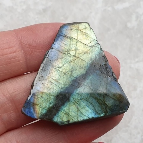 Labradorite polished slab 37x34 mm no 411