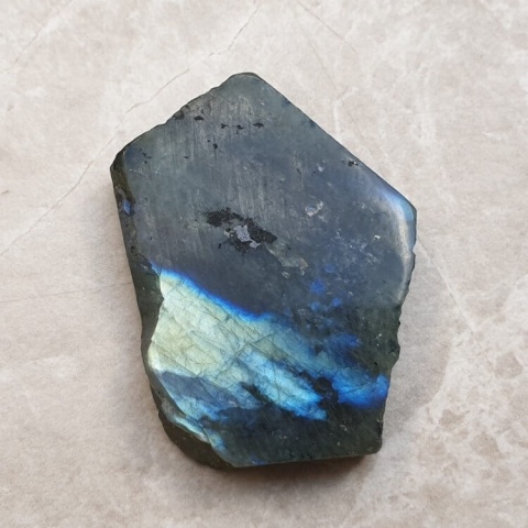 Labradorite polished slab 39x29 mm no 392