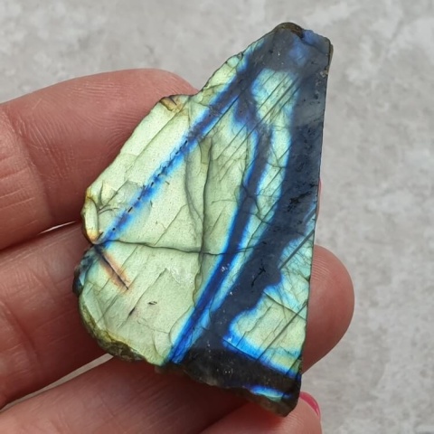Labradorite polished slab 48x28 mm no 397