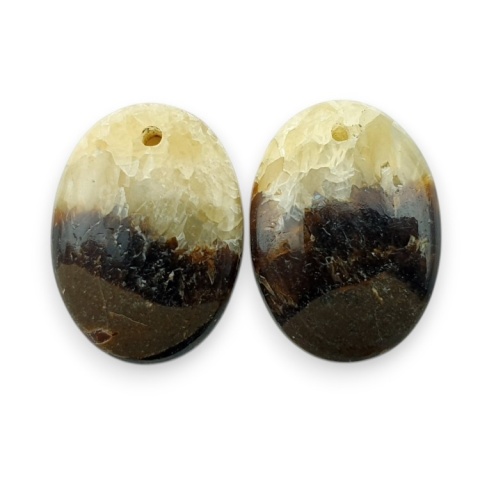 Septaria para kaboszonów z dziurką 18x13 mm nr R477