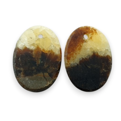 Septaria para kaboszonów z dziurką 18x13 mm nr R477