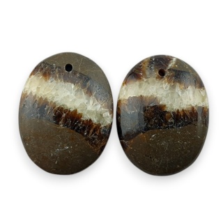 Septaria para kaboszonów z dziurką 20x15 mm nr R454