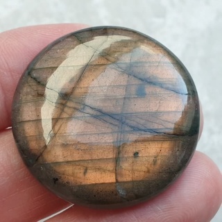 Labradorite round cabochon fi 31x mm no B692