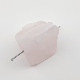 Kwarc różowy bryłka z dziurką 23x19 mm nr 29