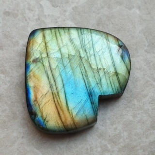Labradorite cabochon heart 33x30 mm no 266