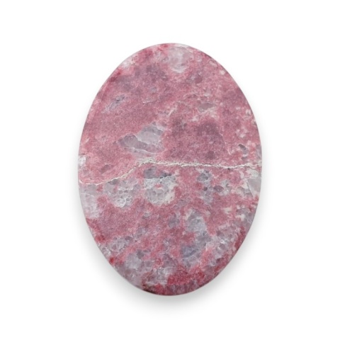 Thulit kaboszon 25x17 mm nr 152