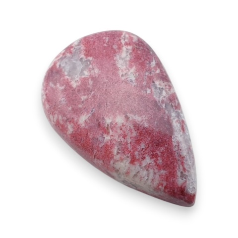Thulit kaboszon 27x17 mm nr 111