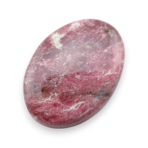 Thulit kaboszon 27x20 mm nr 105