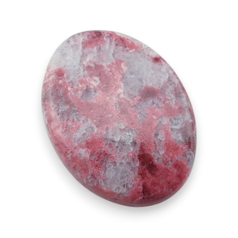 Thulit kaboszon 28x21 mm nr 153