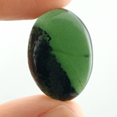 Nephrite cabochon 24x17 mm no 180