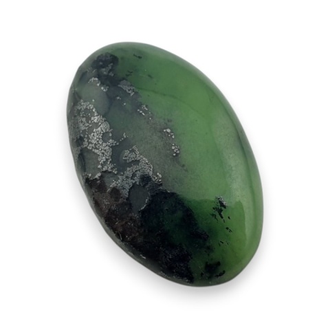 Nefryt kaboszon 27x17 mm nr 200