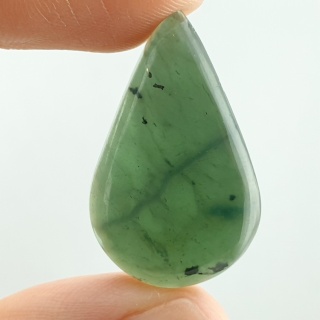 Nephrite cabochon 30x19 mm no 224