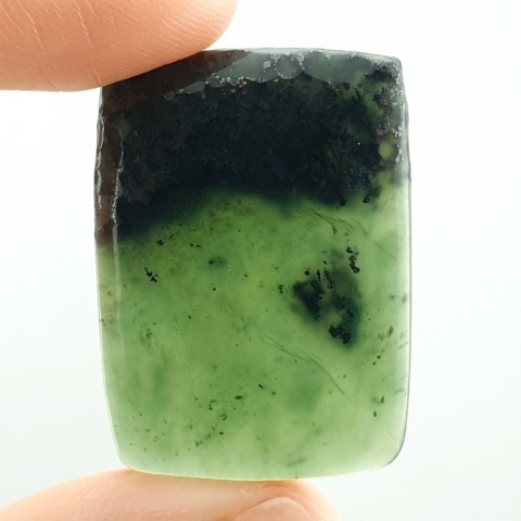 Nephrite cabochon 31x23 mm no 249