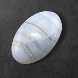 Agat blue lace kaboszon 30x19 mm nr 81