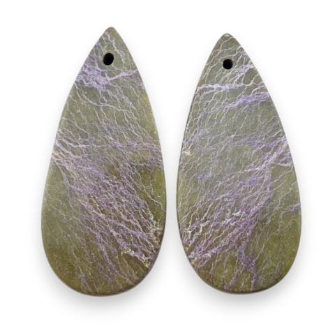 Stichtite pair of cabohones with holes 33x15 mm no R846