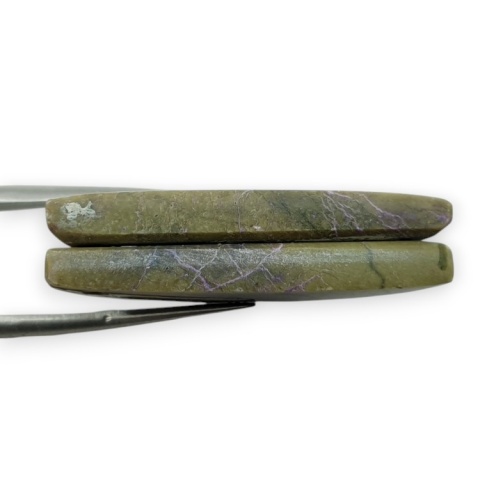 Stichtite pair of cabohones with holes 34x14 mm no R851