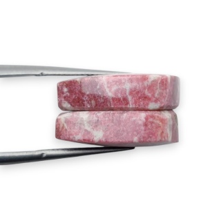 Thulit para kaboszonów z dziurką 17x16 mm nr R716