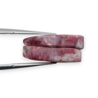 Thulit para kaboszonów z dziurką 19x11 mm nr R681