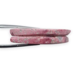 Thulit para kaboszonów z dziurką 35x18 mm nr R670